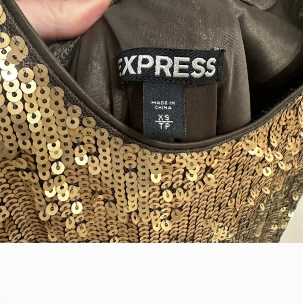 For festive occasions! EXPRESS dazzling Gold & Bronze Sequin Cocktail Mini DRESS - Picture 2 of 5